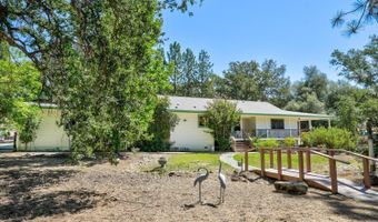 45241 Dillon Dr, Ahwahnee, CA 93601