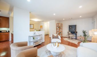 4113 S FOUR MILE RUN Dr #404, Arlington, VA 22204