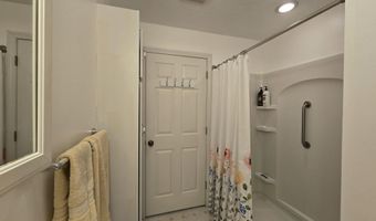 77 Trapper Rd, Campton, NH 03223