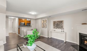 851 N GLEBE Rd 1309, Arlington, VA 22203