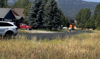 630 SNAKE RIVER Dr, Alpine, WY 83128