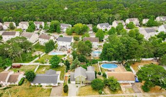 39 Georgetown Blvd, Barnegat, NJ 08005