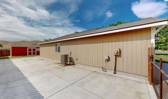 623 Botaka Loop, Benton City, WA 99320
