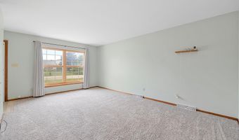 6025 RANDAL Ln, Caledonia, WI 53402