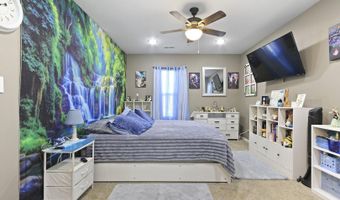 440 W Walnut St, Auxvasse, MO 65231