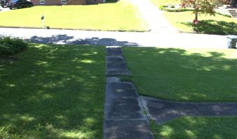 1305 FOREST Ln, Anniston, AL 36201