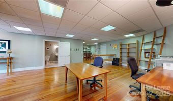 49 Broadway St 201, Asheville, NC 28801