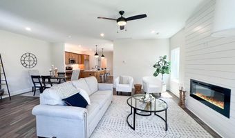 433 E Douglas Ave, Andover, KS 67002