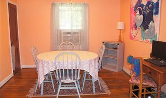 108 N Snead St, Ashland, VA 23005