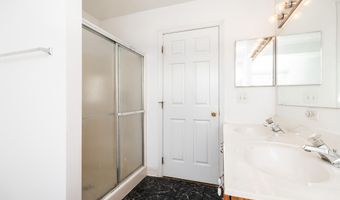 23 CATHERINE Ct, Bear, DE 19701