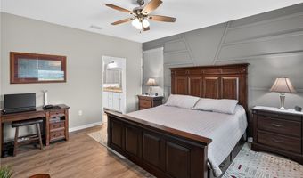 3943 E Hampton Cir, Alva, FL 33920