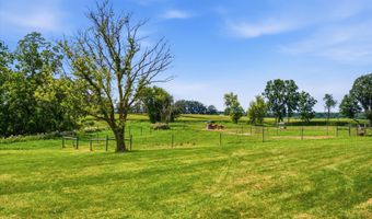 4720 Gilbert Hwy, Adrian, MI 49221