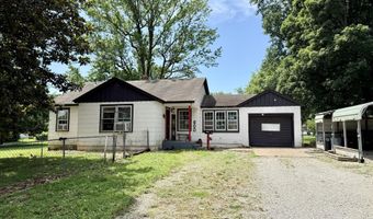 600 E Pearl St, Aurora, MO 65605