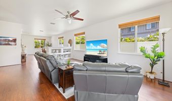 124 Kapela Pl, Kahului, HI 96732