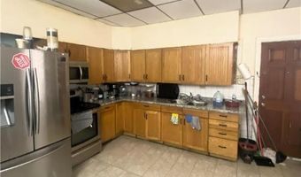 726 N 8 St, Allentown, PA 18102