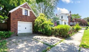 8911 Manor Ave, Allen Park, MI 48101