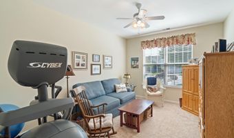 8 Spout Ter, Barnegat, NJ 08005