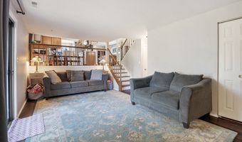 650 BUTTERFIELD Dr, Algonquin, IL 60102