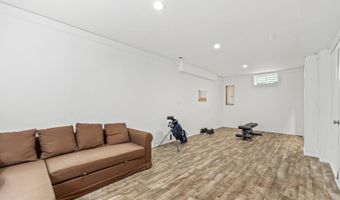 43245 BARNSTEAD Dr, Ashburn, VA 20148