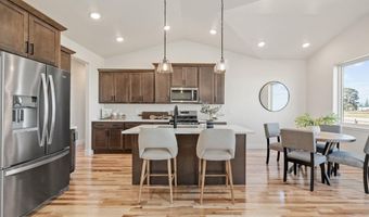 604 HORSESHOE Rd, Burns, WY 82053