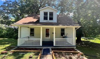 1305 Clawson St, Alton, IL 62002