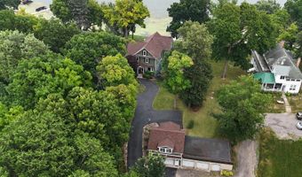 42037 N Old Lake Ave, Antioch, IL 60002