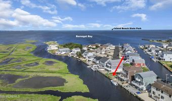 230 N Bay Dr, Bayville, NJ 08721