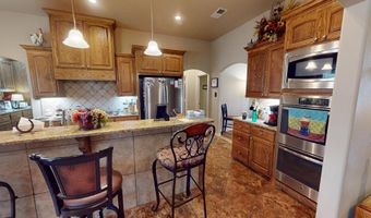 4 Sage Cir, Andrews, TX 79714