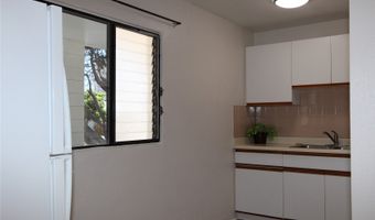 2134 A Citron St A, Honolulu, HI 96826