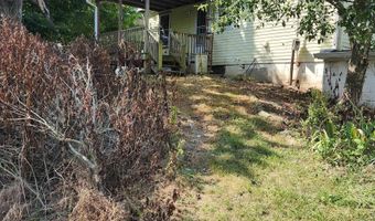 551 N Washington St, Bloomfield, IN 47424