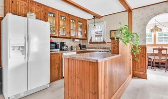 335 Eagle Peak Rd, Burrillville, RI 02859