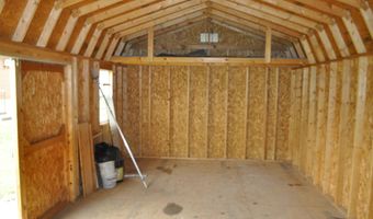203 E College St, Ash Grove, MO 65604