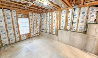 2027 Oakbluff Dr, Austell, GA 30106