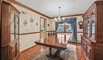 221 Lloyd Rd, Aberdeen, NJ 07747