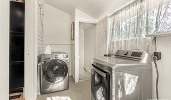 526 L St, Idaho Falls, ID 83402