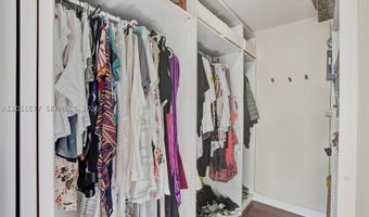 9800 W Bay Harbor Dr 309, Bay Harbor Islands, FL 33154