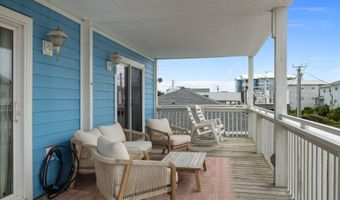 201 W Glenn St, Atlantic Beach, NC 28512