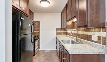 847 Wendevy Ct, Ballwin, MO 63011