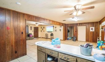 8922 Meadow Ln, Abbeville, LA 70510