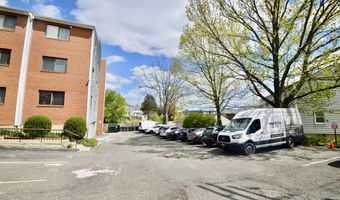 18 Amsterdam Ave 3A, Bridgeport, CT 06606
