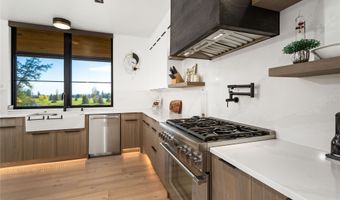 48 Eagle Rock Dr, Bigfork, MT 59911