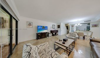 20308 NE 34th Ct 38, Aventura, FL 33180
