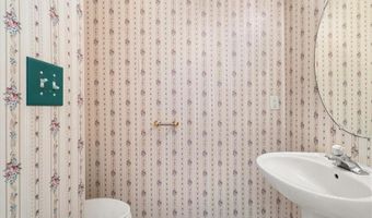 3263 Hidden Cove Cir, Peachtree Corners, GA 30092