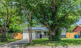 704 N Ray St, Alvarado, TX 76009