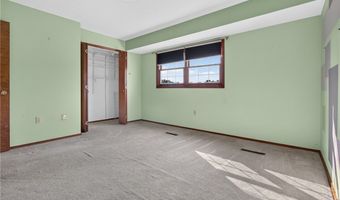 45319 Old Middle Ridge Rd, Amherst, OH 44001
