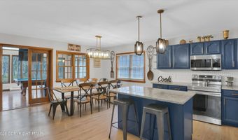 42 Ottomanelli Dr, Albrightsville, PA 18210