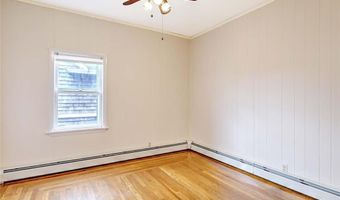 40 Brightridge Ave, East Providence, RI 02914
