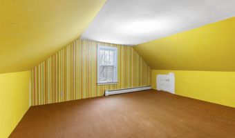 218 Breezy Hill Rd, Barton, VT 05822