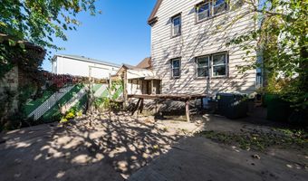 20 W 22ND St, Bayonne, NJ 07002