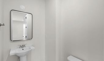 1 PICASSO Sq Turner 22-F2-Rt, Ashburn, VA 20148